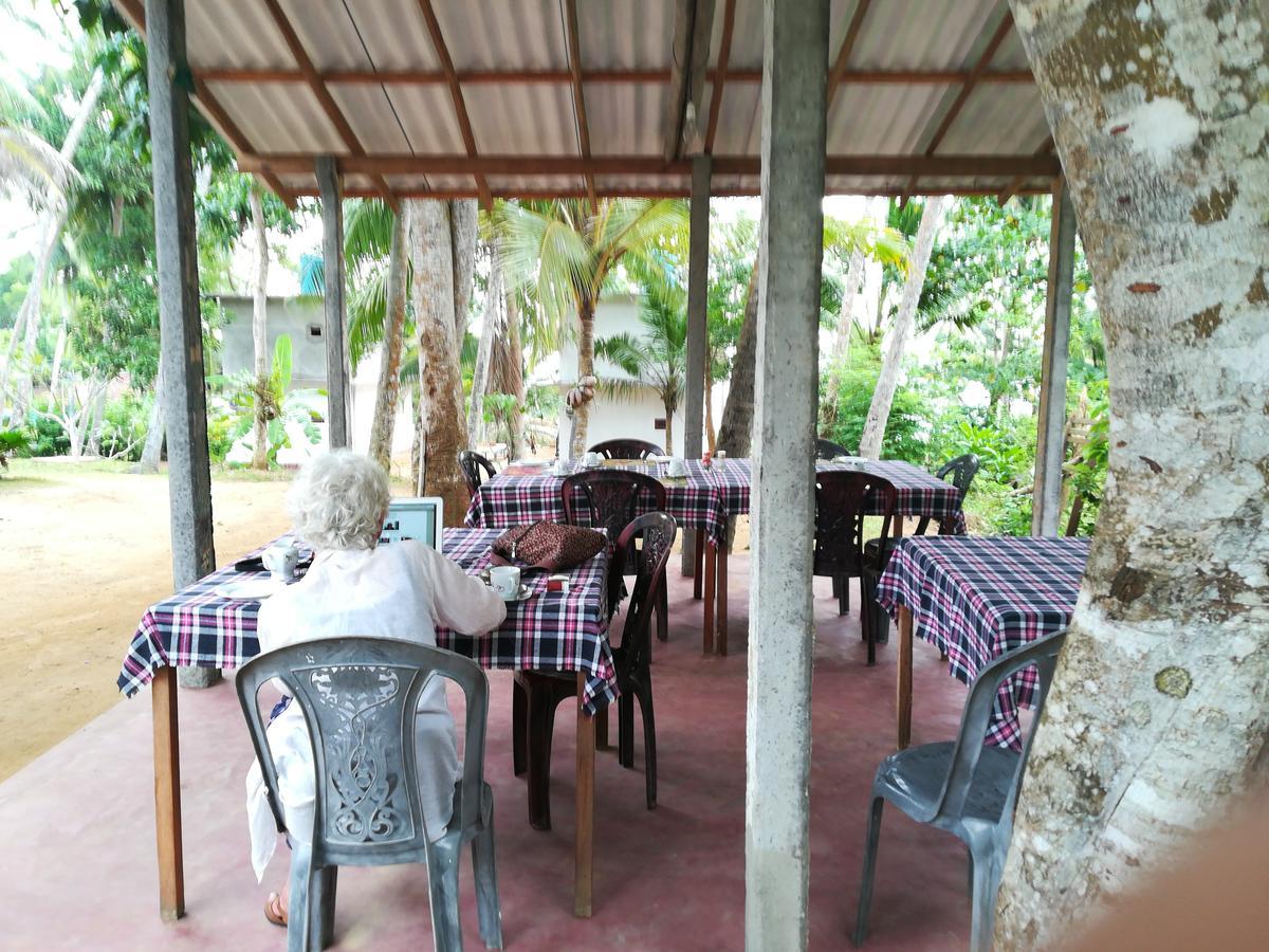 Star Beach Hotel Tangalle Exteriér fotografie